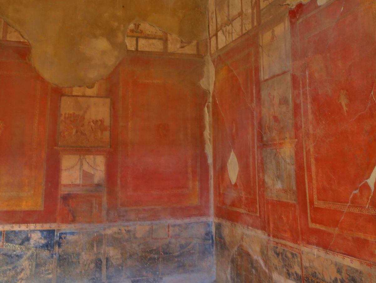 Pompeje fresky barevné stěny